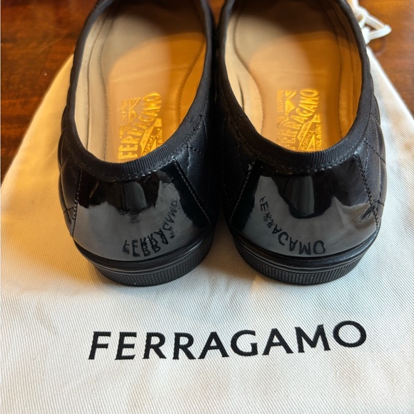 Salvatore Ferragamo Black Vera Bow Ballet Flats - 8 - Picture 2 of 9